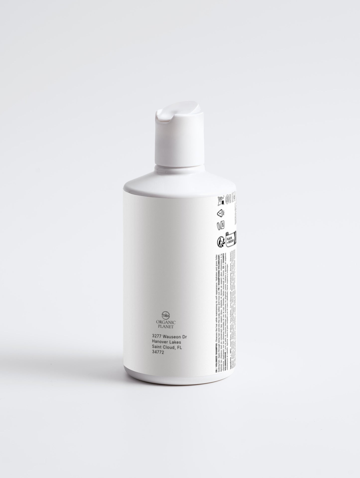 White bottle with a pump on a white background. Nourish and Volumize Shampoo gently cleans your hair while keeping it soft. It strengthens hair and adds volume with Hydrolysed Wheat Protein. Moisturizing ingredients like Glycerin, Betaine, and Xylitol keep hair nourished. Mild cleansing agents remove dirt without stripping, and lightweight conditioners provide volume without weighing hair down.